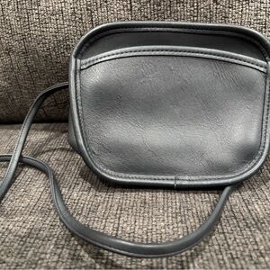 Vintage Coach 9935 Hadley Crossbody